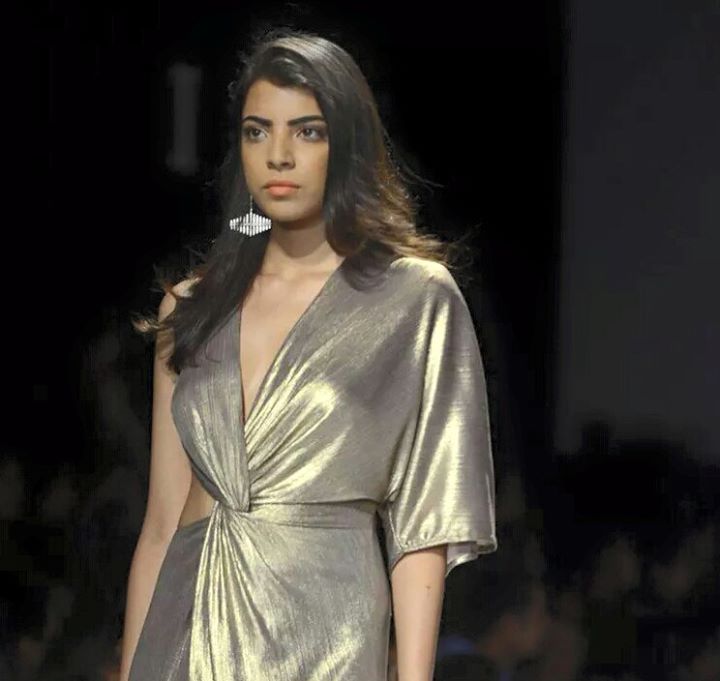 12112352_908711405875606_8616037157107670983_n