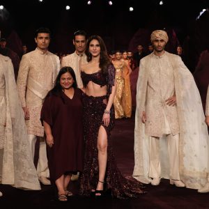 Grooms get “lace-d” by Dolly J
