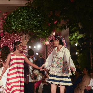 Arundhati Roy, Mira Nair, Kiran Rao and me share common artistic goals: Aneeth Arora