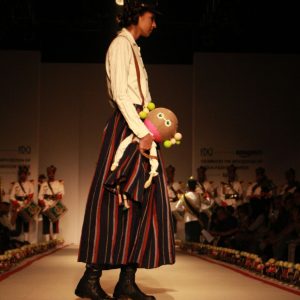 In love, one and one are one: Sartre