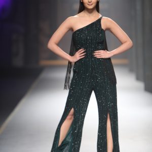 Money for nothin and chicks for free