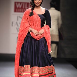 WIFW SS 13 – Show by Manish Malhotra